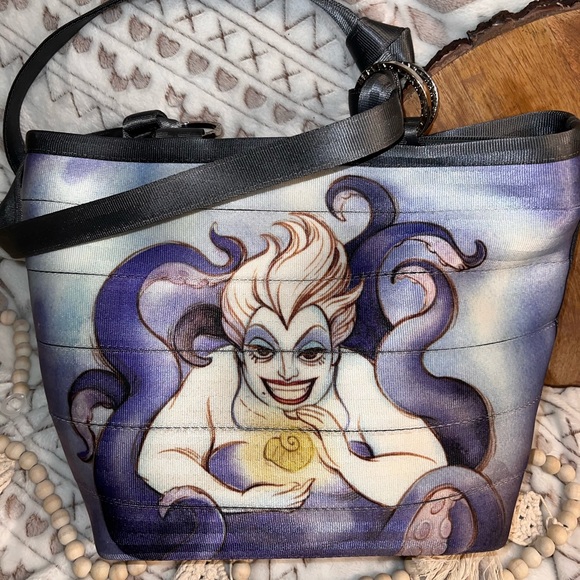 Harvey’s Disney Couture Little Mermaid purse and matching wallet - Picture 8 of 8